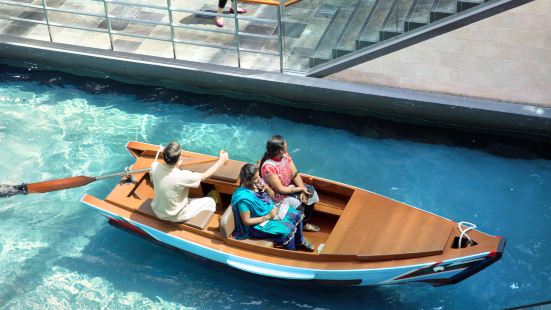 Sampan Ride Singapore