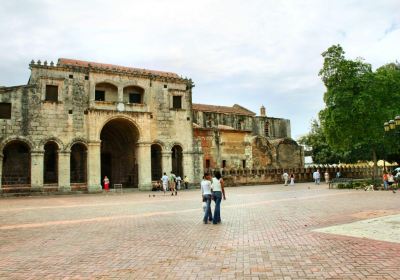 Faro a Colón