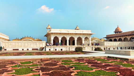 Agra