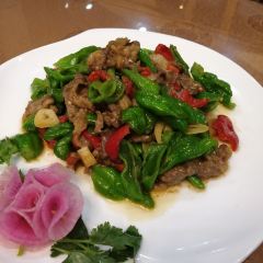 苏莱牛骨头手抓羊肉馆 User Photo