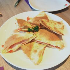 亞咪咕比薩餐廳(百源店)張用戶圖片