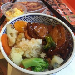 JI YE GU HENG SHUI BAI HUO DA LOU DIAN User Photo