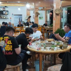 Yu Ni Yi Qi Fish Together Ecological Aquarium (Lugu Lake Branch) User Photo