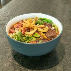 麻辣婆婆·融合餐厅(崇高路店) User Photo
