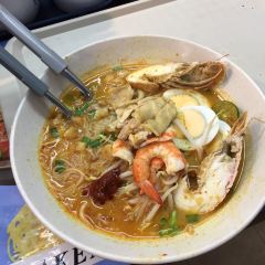 Famous Sungei Road Trishaw Laksa 여행 사진
