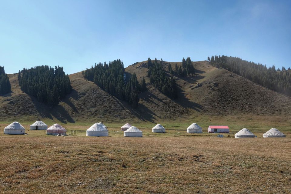 Urumqi County Travel Guide 2024 Things to Do, What To Eat & Tips