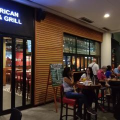 T.G.I Friday's(ayala center) 여행 사진