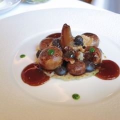 LE CINQ 여행 사진