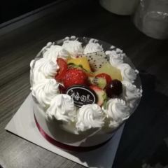 梅园蛋糕(台客隆店) User Photo