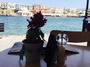 Arismari, Cretan Creative Cuisine