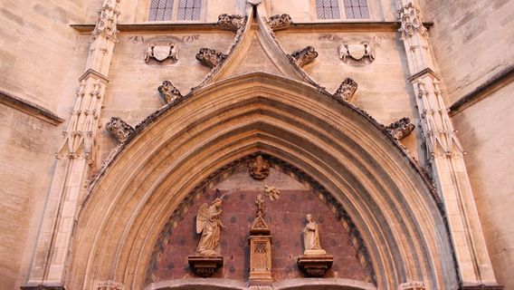Church of Saint-Agricol