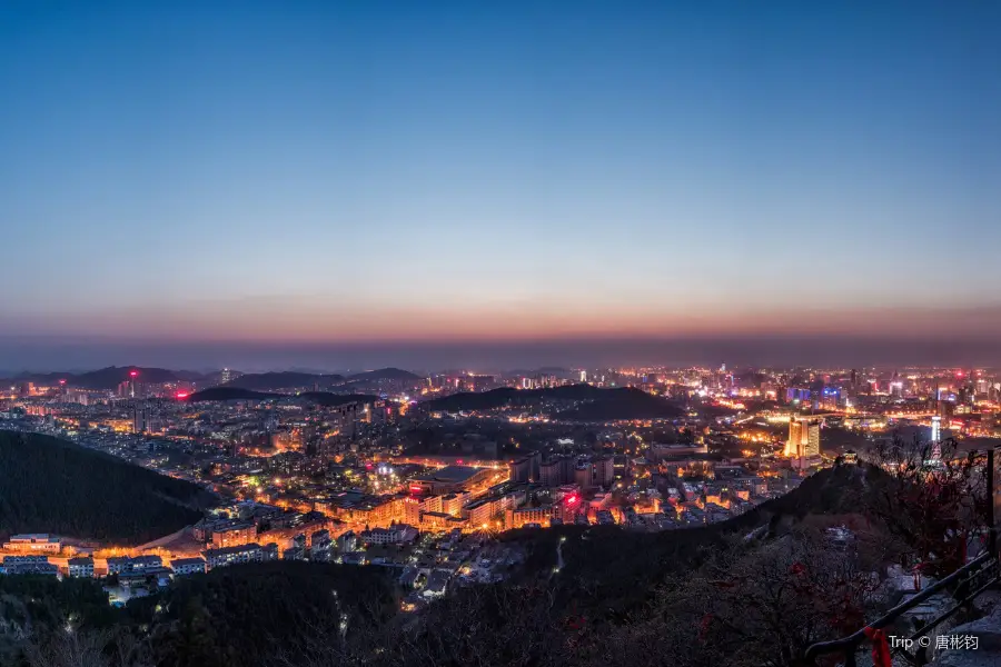 Thousand Buddhas Mountain