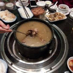 峰瑞石锅鸡·牦牛肉(CCTV专访 太阳岛店) User Photo