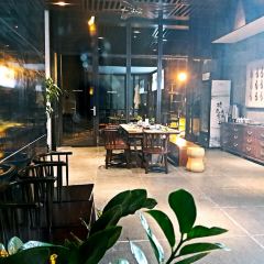 SHUANG YUE WAN TAN YUE HAO SHENG DU JIA JIU DIAN DING XIAN CAN TING User Photo