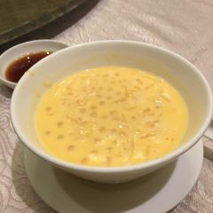 成隆行·颐丰花园(虹桥店) User Photo