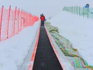 Seven Star Snow Yafuquan Ski Resort