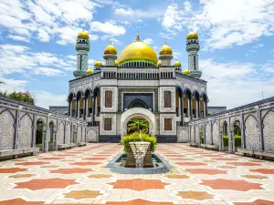 Jame' Asr Hassanil Bolkiah Mosque