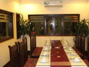 Hoang Quan Restaurant