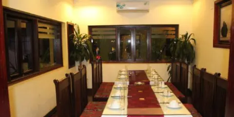 Hoang Quan Restaurant