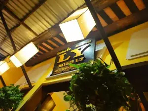 Miss Ly Cafe