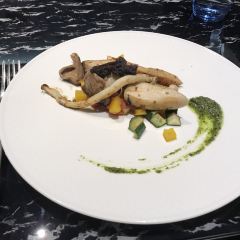 Chamonix New Champs Teppanyaki  ( Kaohsiung Wufu Branch) 여행 사진