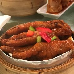 Sun Sui Wah Chinese User Photo