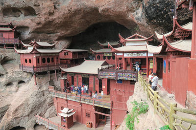 Ganluyan Temple