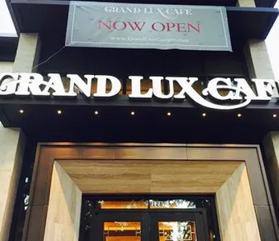 Grand Lux Cafe