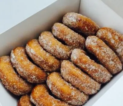 Mama Crockett's Cider Donuts