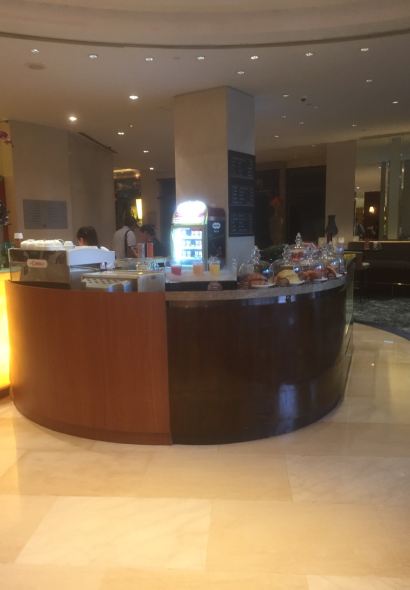 Shang Palace