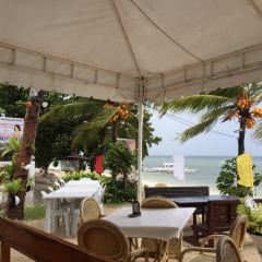 Isis Bungalows and Thai Restaurant User Photo