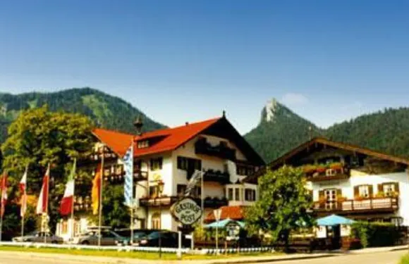 祖爾波斯特酒店