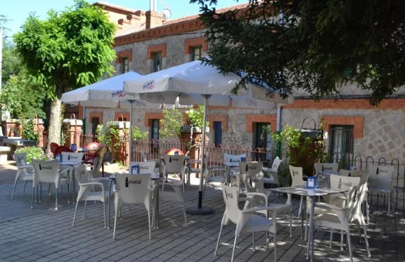 阿里貝爾隆基斯旅舍