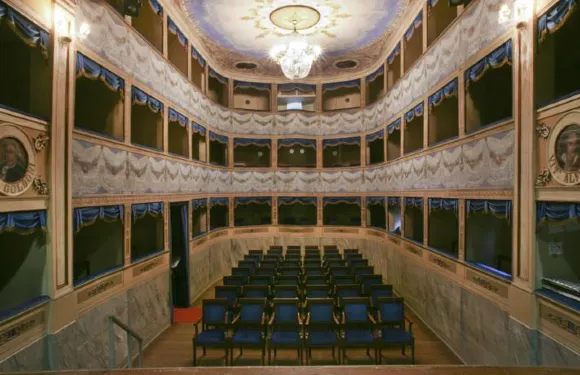 塔克維拉騎士酒店