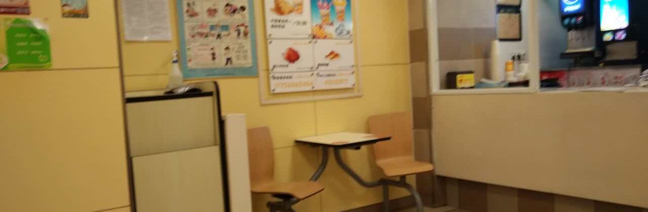 华莱士·全鸡汉堡(华阳店)