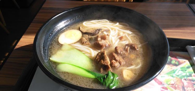 王仁和米线(安庆高铁站店)