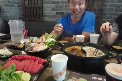 呷哺呷哺(郑州嵩山路华联店)