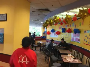 McDonald's (binjiang)