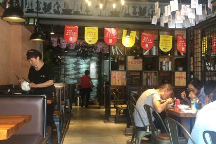 姐弟俩土豆粉(互联网大厦店)