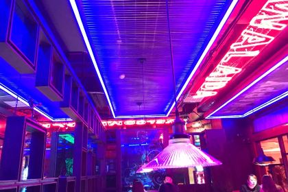 WA LAI DA MA DENG DIAN