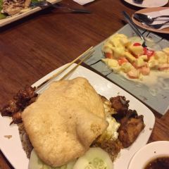 Raja Sate Restaurant Manado張用戶圖片
