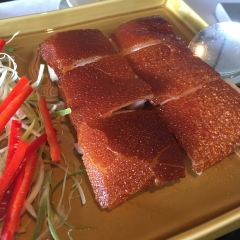 Lai Ching Heen User Photo