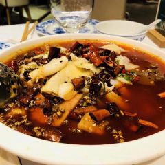 Han She (889 Plaza) User Photo