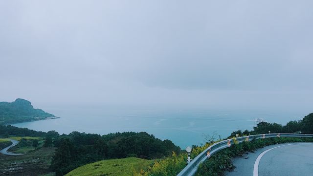 豐島美術館