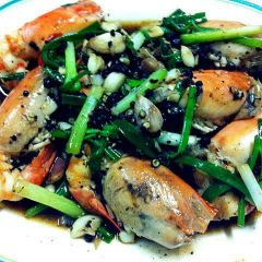 Golden Dragon User Photo