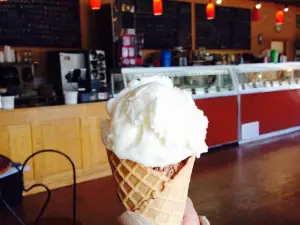 Homemade Ice Cream and Pie Kitchen