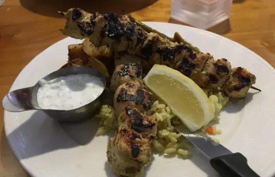 Plaza Restaurant & Tavern