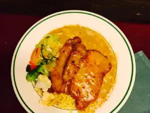 Bacaras Family Restaurant