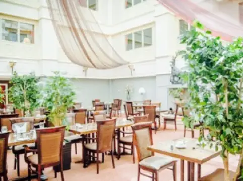 The Atrium Restaurant at Woodbury Park