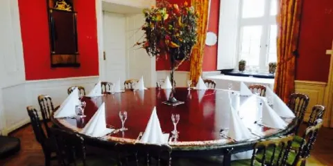 Schlosshotel Lembeck Selting GmbH